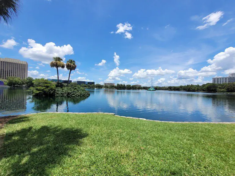 Lake Eola Park