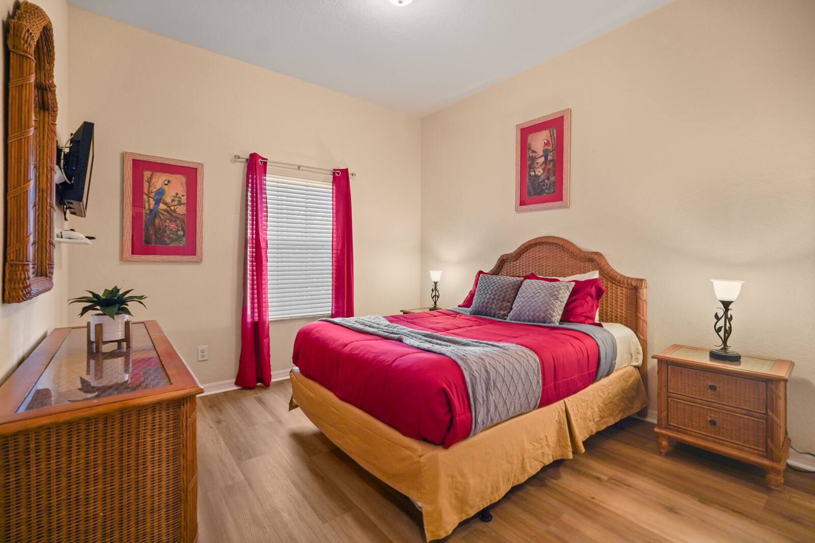 13 print 110 Andros 16, Davenport, FL 33897 14