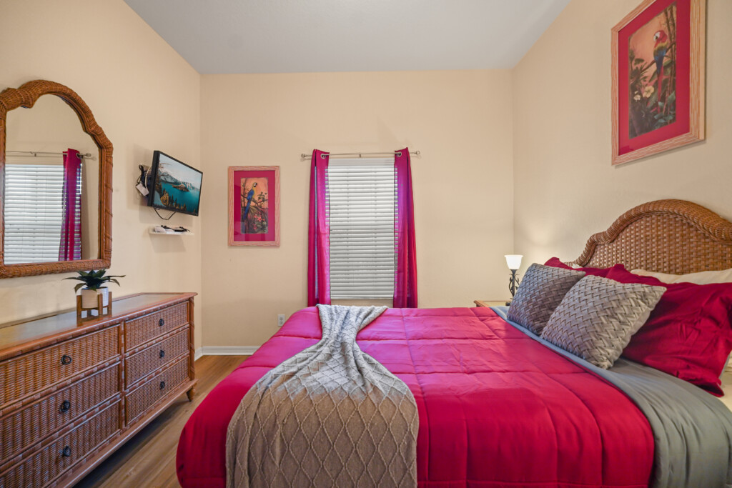 14 print 110 Andros 16, Davenport, FL 33897 15